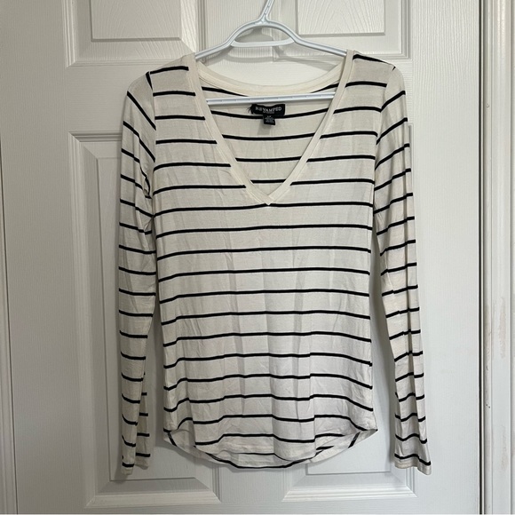 Bluenotes, Striped V-neck Shirt, Small - Picture 1 of 2